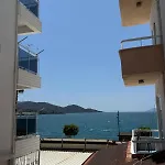 Er-oez & Restaurant Hotel 3*
