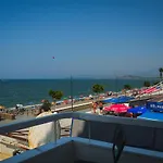 Er-oez & Restaurant 3*