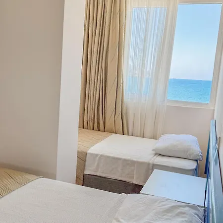 Hotel Er-oez & Restaurant 3*