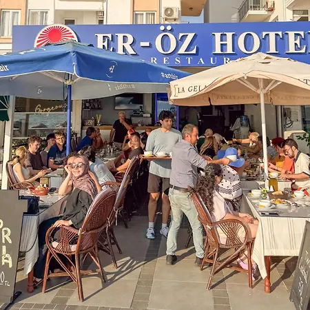 Er-oez & Restaurant 3*