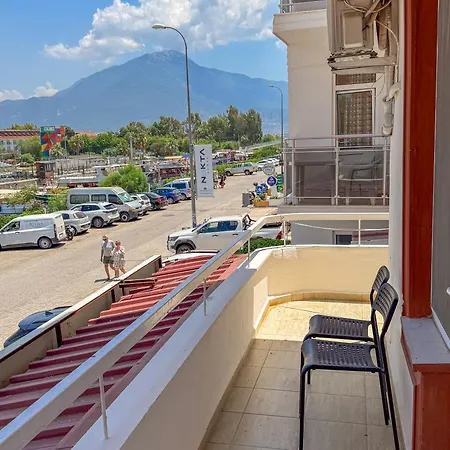 Hotel Er-oez & Restaurant 3*